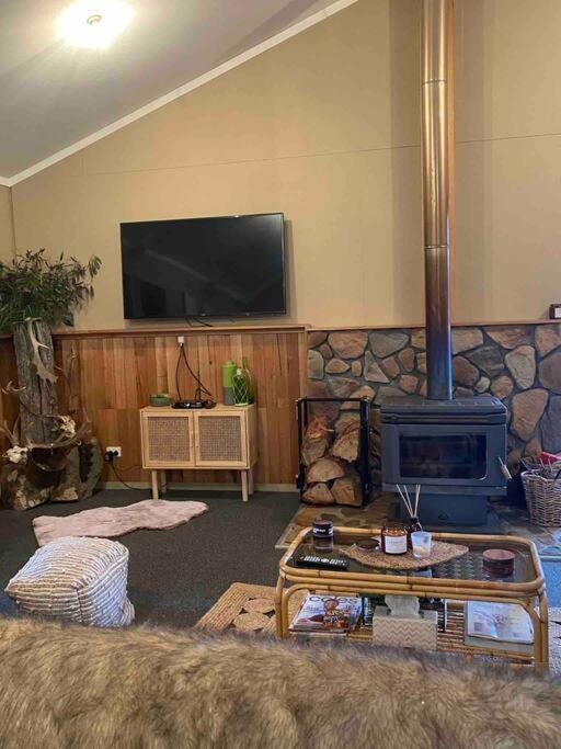 Great Lakes Wilderness Three Bedroom Home Miena Exteriör bild